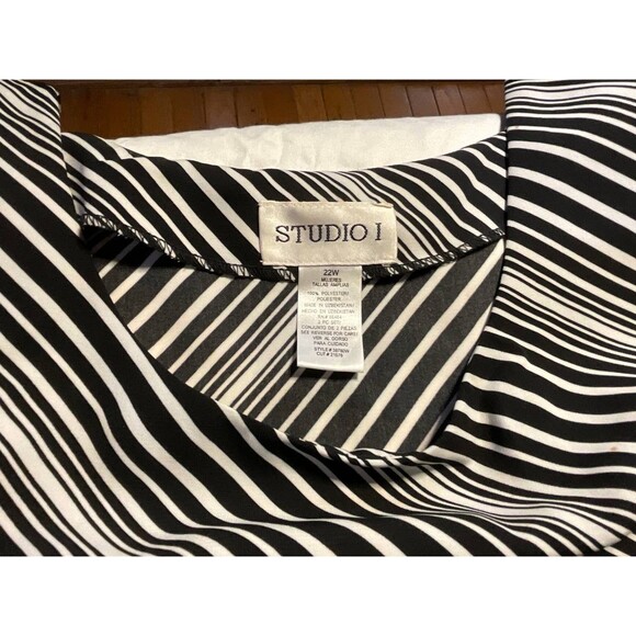 Vintage Studio 1 Sheath Dress Womens Size 22W Black White Striped Sleeveless - Picture 4 of 6